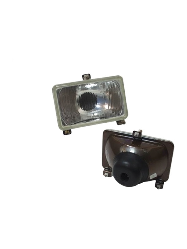 ÖN FAR KÖŞELİ  STP02021 - Massey Ferguson 240 - 285 - 277 - 3105 - 1693944 -   1  Adet