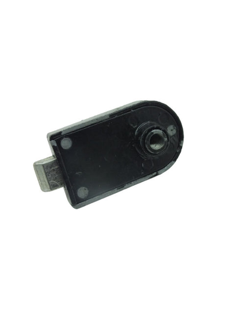 ARKA CAM MANDALI ZAMAK SÜRGÜLÜ KİLİTLİ 8001133 - New Holland - Massey Ferguson - Erkunt - Tümosan - Steyr-Başak - 187 -   1  Adet