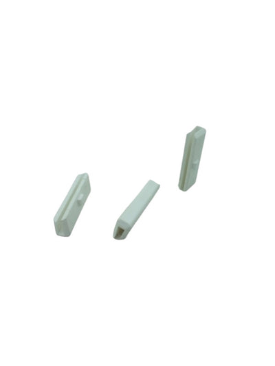 KOLTUK KIZAK PLASTİĞİ KANALLI KISA - New Holland - Massey Ferguson - Erkunt - Tümosan - Steyr-Başak - NBL2935 -   1  Adet