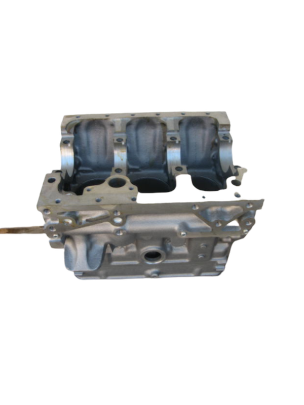 SİLİNDİR BLOKU TURBOLU 100 mm 3CYL 7151678 - New Holland 55.46 - 55.56 - 98445213 -   1  Adet